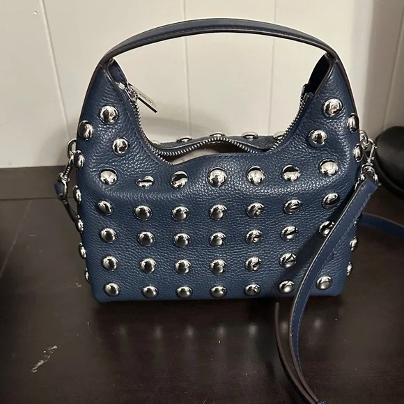 Michael Kors Blue Shoulder Bag with Silver Accents - Picture 4 of 5